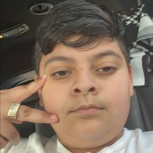 Meet your Posher, Abramovici